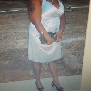 Ladies strapless dress